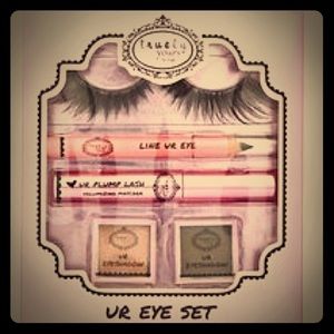 UR Eye Set by Rue21